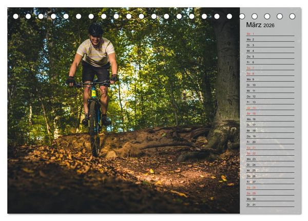 Produktbild: Mountainbike Action (Tischkalender 2026 DIN A5 quer), CALVENDO Monatskalender