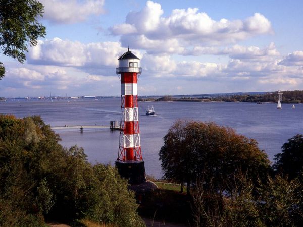 Produktbild: CALVENDO Puzzle Leuchtturm Wittenbergen, Elbe | 1000 Teile Lege-Gr&ouml;&szlig;e 64x48cm Foto-Puzzle f&uuml;r gl&uuml;ckliche Stunden