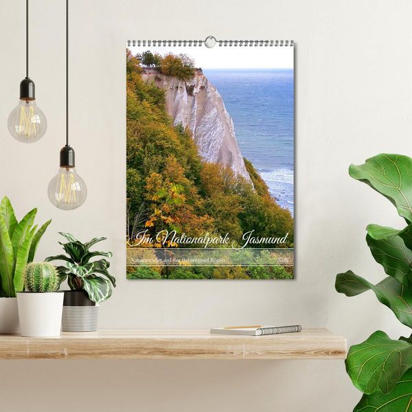 Produktbild: Im Nationalpark Jasmund - Naturwunder auf der Ostseeinsel R&uuml;gen (Wandkalender 2026 DIN A3 hoch), CALVENDO Monatskalender