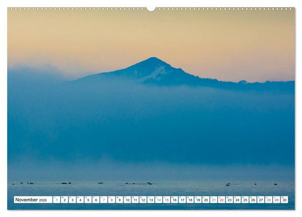 Produktbild: Der Chiemsee - Ansichten zum Tr&auml;umen (Wandkalender 2026 DIN A2 quer), CALVENDO Monatskalender