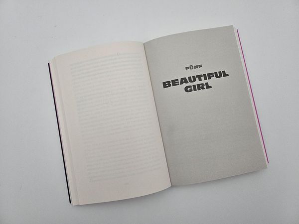 Produktbild: Girl vs. Girl