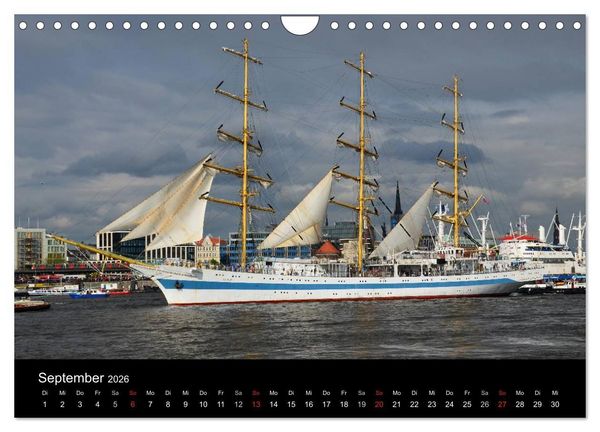 Produktbild: Auslaufparade des Hamburger Hafengeburtstages (Wandkalender 2026 DIN A4 quer), CALVENDO Monatskalender