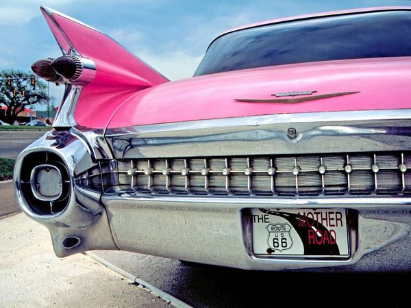 Produktbild: CALVENDO Puzzle Pink Cadillac, Ann's Chicken Fry Home, Oklahoma City, Oklahoma | 1000 Teile Lege-Gr&ouml;&szlig;e 64x48cm Foto-Puzzle f&uuml;r gl&uuml;ckliche Stunden
