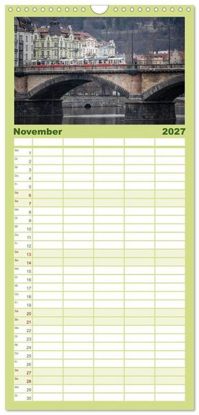 Produktbild: Familienplaner 2027 - Stra&szlig;enbahnklassiker auf Schienen mit 5 Spalten (Wandkalender, 21 x 45 cm) CALVENDO