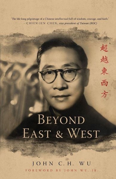 Produktbild: Beyond East and West