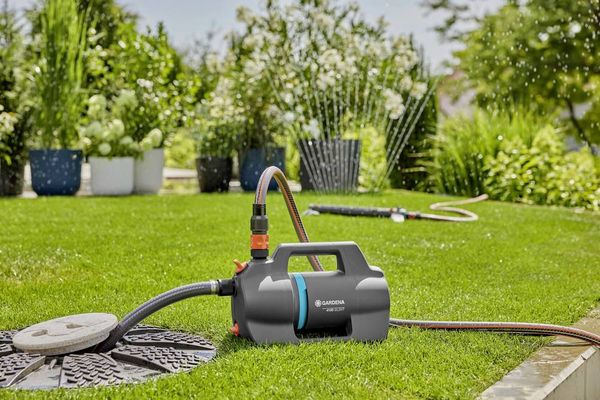 Produktbild: GARDENA 4100 Silent Gartenpumpe 4100 l/h 36m