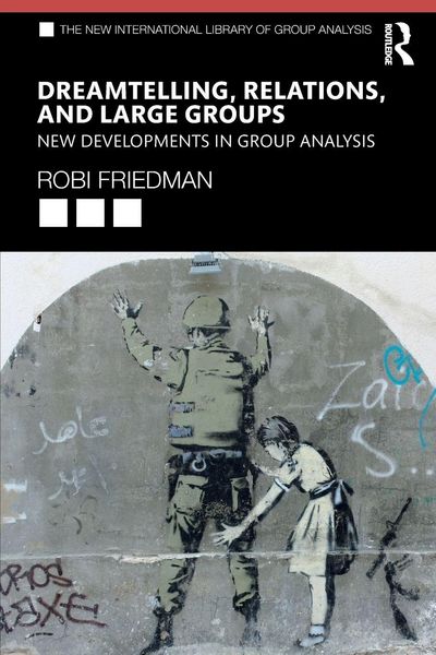 Produktbild: Dreamtelling, Relations, and Large Groups