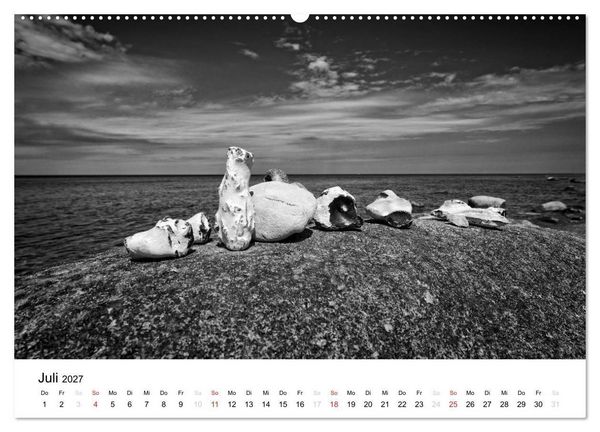 Produktbild: Ostseebad Zingst - Impressionen in Schwarz-Wei&szlig; (Wandkalender 2027 DIN A2 quer), CALVENDO Monatskalender