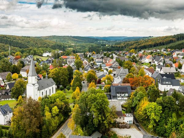 Produktbild: Herbstlicher Ortskern Brilon-Scharfenberg (Puzzle)