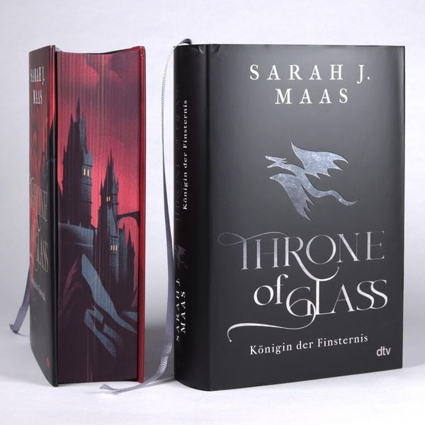 Produktbild: Throne of Glass &ndash; K&ouml;nigin der Finsternis