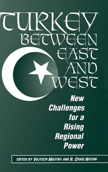 Produktbild: Turkey Between East And West