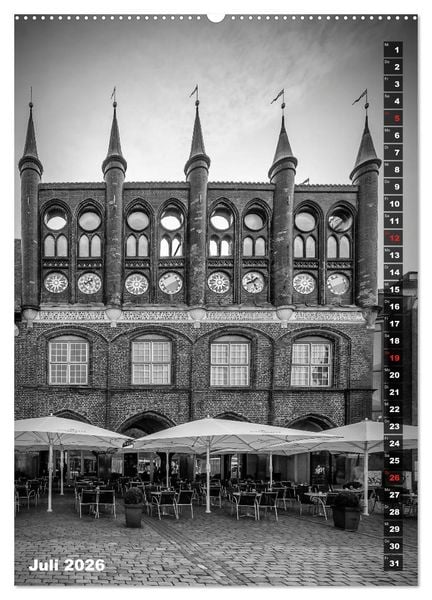 Produktbild: L&Uuml;BECK Monochrome Momente (hochwertiger Premium Wandkalender 2026 DIN A2 hoch), Kunstdruck in Hochglanz