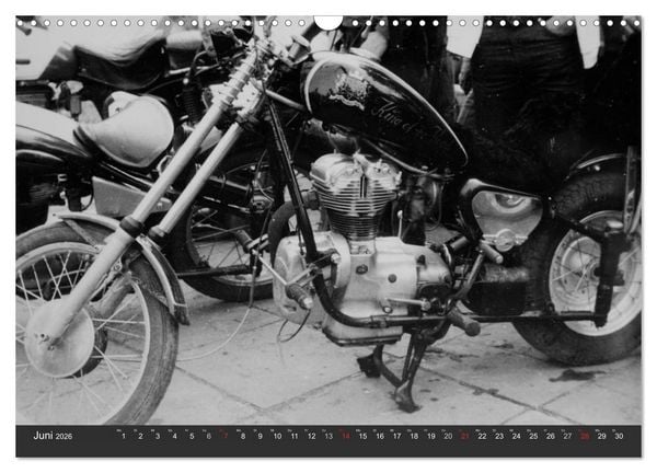 Produktbild: east Rider - Biker und Bikes aus der DDR (Wandkalender 2026 DIN A3 quer), CALVENDO Monatskalender