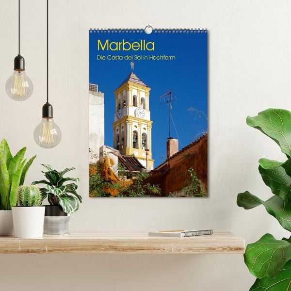 Produktbild: Marbella - Die Costa del Sol in Hochform (Wandkalender 2026 DIN A3 hoch), CALVENDO Monatskalender
