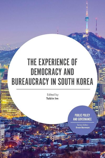 Produktbild: The Experience of Democracy and Bureaucracy in South Korea
