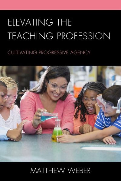 Produktbild: Elevating the Teaching Profession