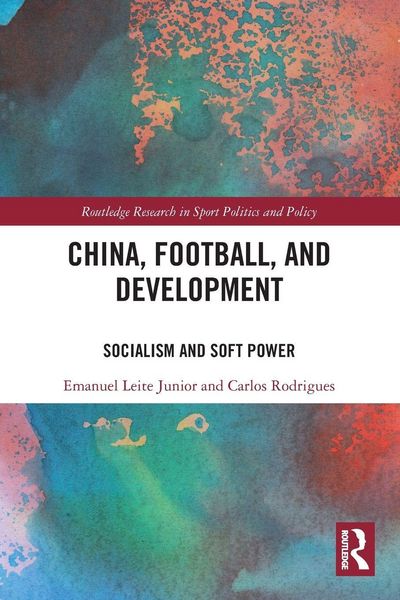 Produktbild: China, Football, and Development