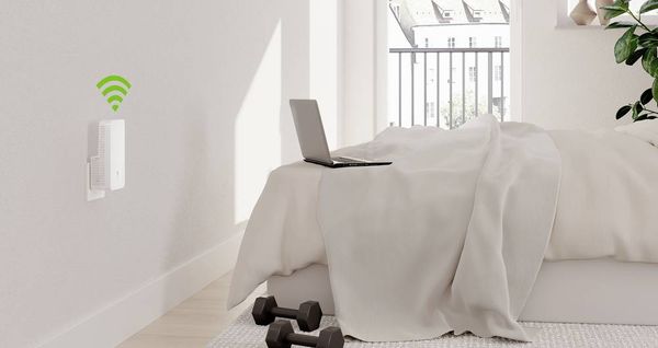 Produktbild: Devolo WiFi 6 Repeater 3000 8960 EU WLAN 3000MBit/s Mesh-f&auml;hig