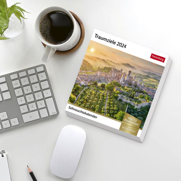 Traumziele Sehnsuchtskalender 2024. Reise-Kalender mit 53 hochwertigen Postkarten der schönsten Reiseziele der Welt. Postkartenkalender 2024