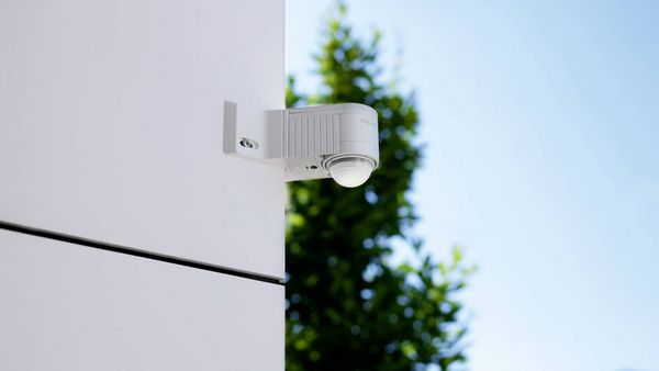 Produktbild: Steinel 602819 Aufputz, Wand PIR-Bewegungsmelder Relais Wei&szlig; IP54