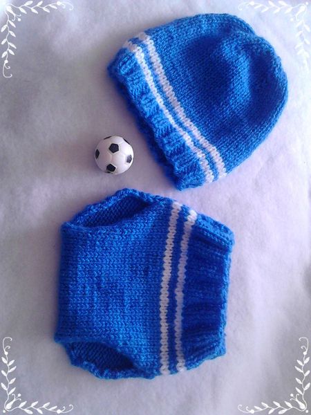 Produktbild: Strickanleitung eBook Babyset H&ouml;schen und M&uuml;tze von 0-8 Monate tragbar