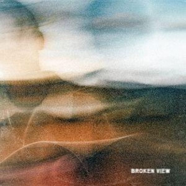 Produktbild: Broken View