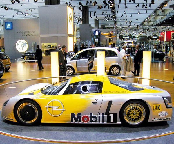 Produktbild: Jahrbuch Opel 2023