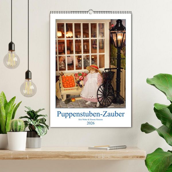 Produktbild: Puppenstuben-Zauber (Wandkalender 2026 DIN A2 hoch), CALVENDO Monatskalender