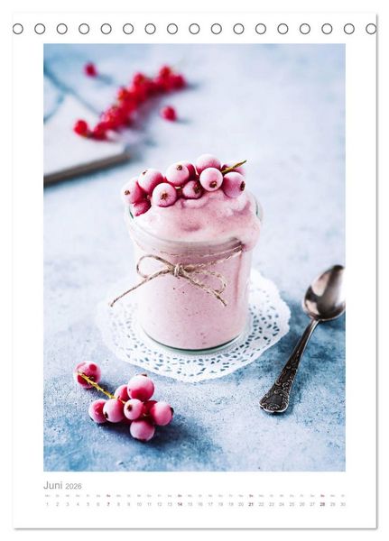 Produktbild: Himmlisch lecker! S&uuml;&szlig;e Desserts und andere Naschereien (Tischkalender 2026 DIN A5 hoch), CALVENDO Monatskalender
