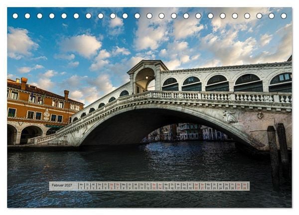 Produktbild: Venedig. Ein Jahr in der Lagunenstadt (Tischkalender 2027 DIN A5 quer), CALVENDO Monatskalender