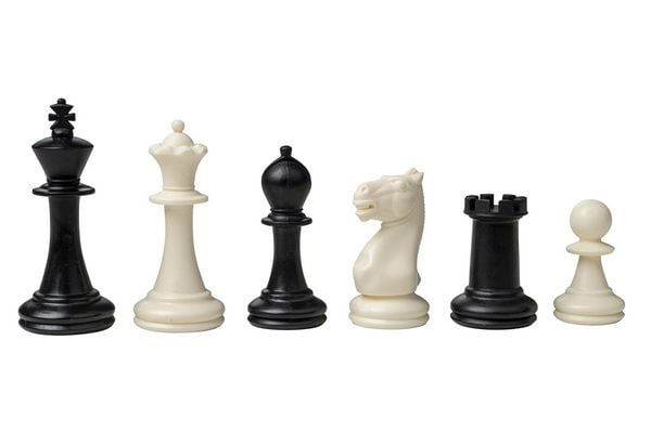 Produktbild: Schachfiguren Nerva, K&ouml;nigsh&ouml;he 76 mm, Kunststoff, im Polybeutel