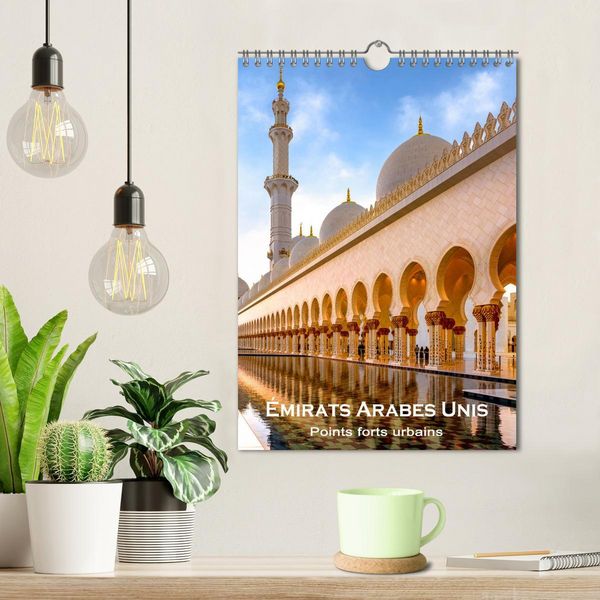 Produktbild: &Eacute;mirats Arabes Unis &ndash; Points forts urbains (Calendrier mural 2026 DIN A4 horizontal), CALVENDO calendrier mensuel