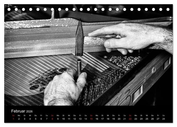 Produktbild: Klavierbau (Tischkalender 2026 DIN A5 quer), CALVENDO Monatskalender