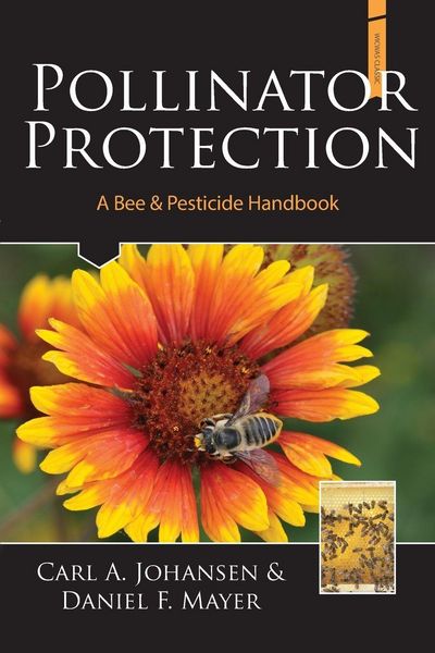 Produktbild: Pollinator Protection a Bee & Pesticide Handbook