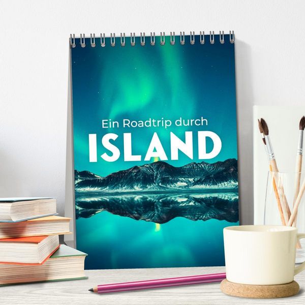 Produktbild: Ein Roadtrip durch Island (Tischkalender 2026 DIN A5 hoch), CALVENDO Monatskalender