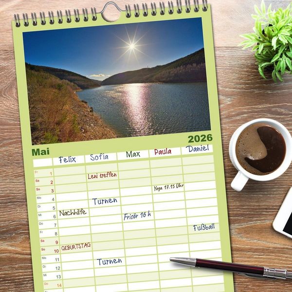 Produktbild: Familienplaner 2026 - Gew&auml;sser in S&uuml;dth&uuml;ringen mit 5 Spalten (Wandkalender, 21 x 45 cm) CALVENDO