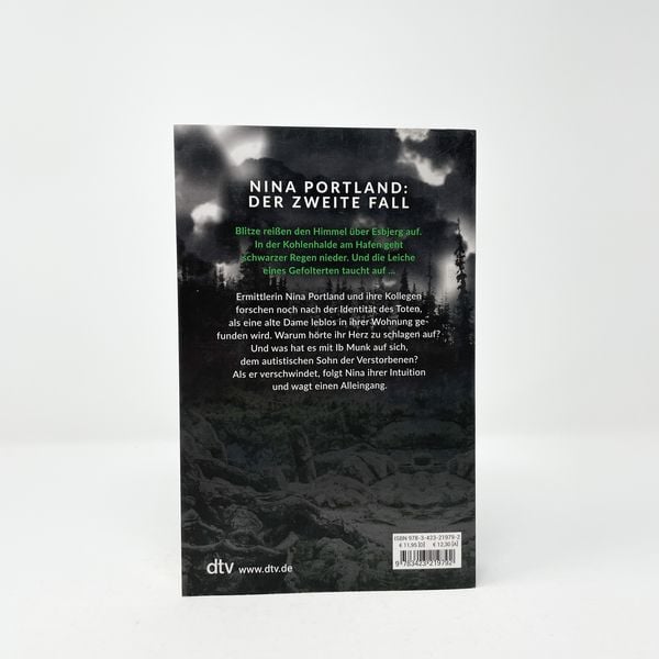 Produktbild: S&Oslash;G. Schwarzer Himmel