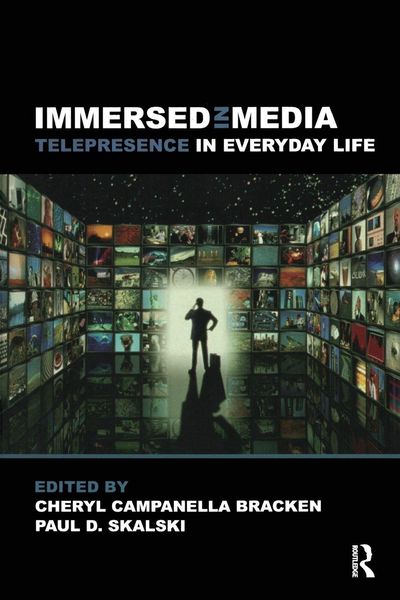 Produktbild: Immersed in Media