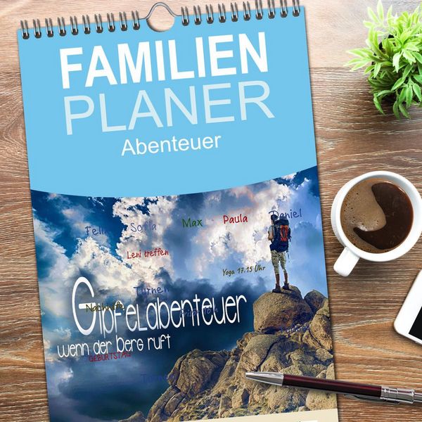 Produktbild: Familienplaner 2026 - Gipfelabenteuer - wenn der Berg ruft mit 5 Spalten (Wandkalender, 21 x 45 cm) CALVENDO