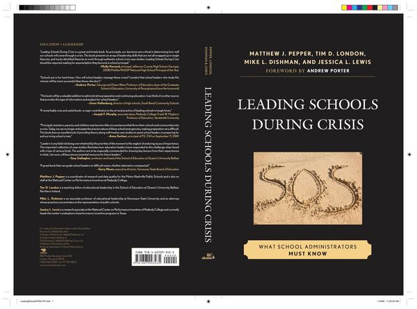 Produktbild: Leading Schools During Crisis