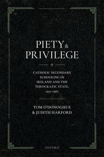 Produktbild: Piety and Privilege