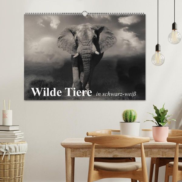 Produktbild: Wilde Tiere in schwarz-wei&szlig; (Wandkalender 2026 DIN A2 quer), CALVENDO Monatskalender