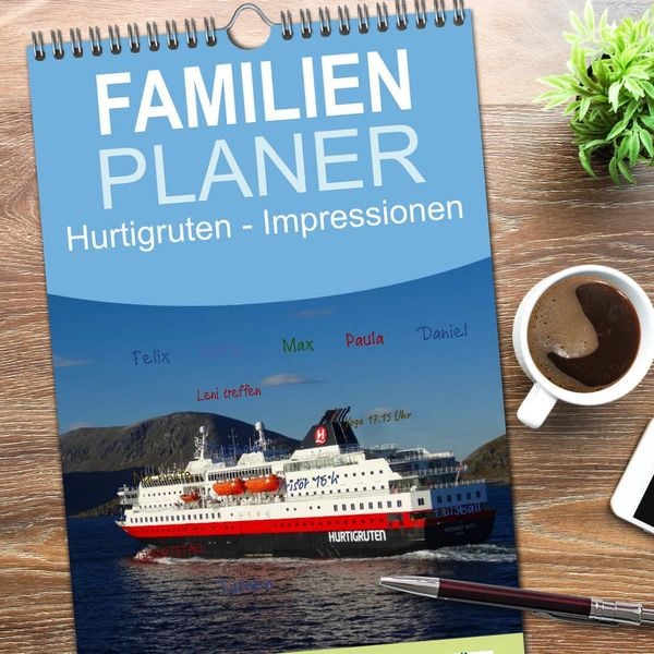 Produktbild: Familienplaner 2026 - Impressionen von Norwegen entlang der Hurtigruten mit 5 Spalten (Wandkalender, 21 x 45 cm) CALVENDO