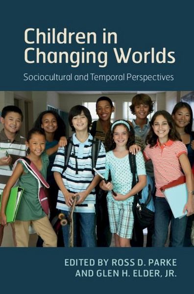 Produktbild: Children in Changing Worlds