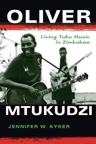 Produktbild: Oliver Mtukudzi