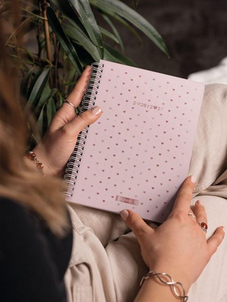 Produktbild: Sch&uuml;lerkalender Style 2026/2027 "Pretty Pink" | A5, Kunststoff