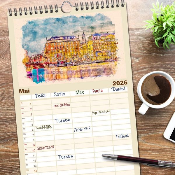 Produktbild: Familienplaner 2026 - Hamburg - malerische Metropole mit 5 Spalten (Wandkalender, 21 x 45 cm) CALVENDO