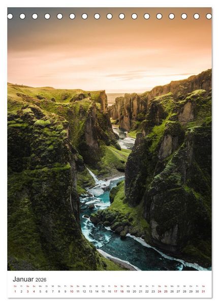 Produktbild: Ein Roadtrip durch Island (Tischkalender 2026 DIN A5 hoch), CALVENDO Monatskalender
