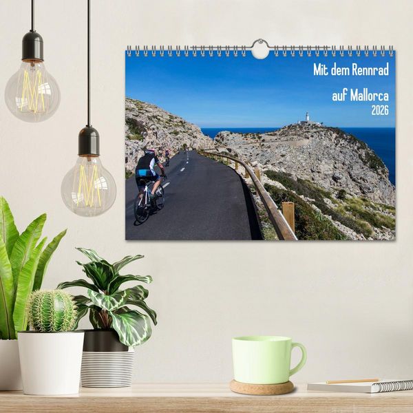 Produktbild: Mit dem Rennrad auf Mallorca (Wandkalender 2026 DIN A4 quer), CALVENDO Monatskalender