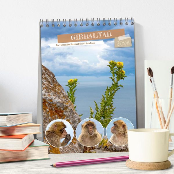 Produktbild: Gibraltar - Die Heimat der Berberaffen auf dem Rock (Tischkalender 2026 DIN A5 hoch), CALVENDO Monatskalender